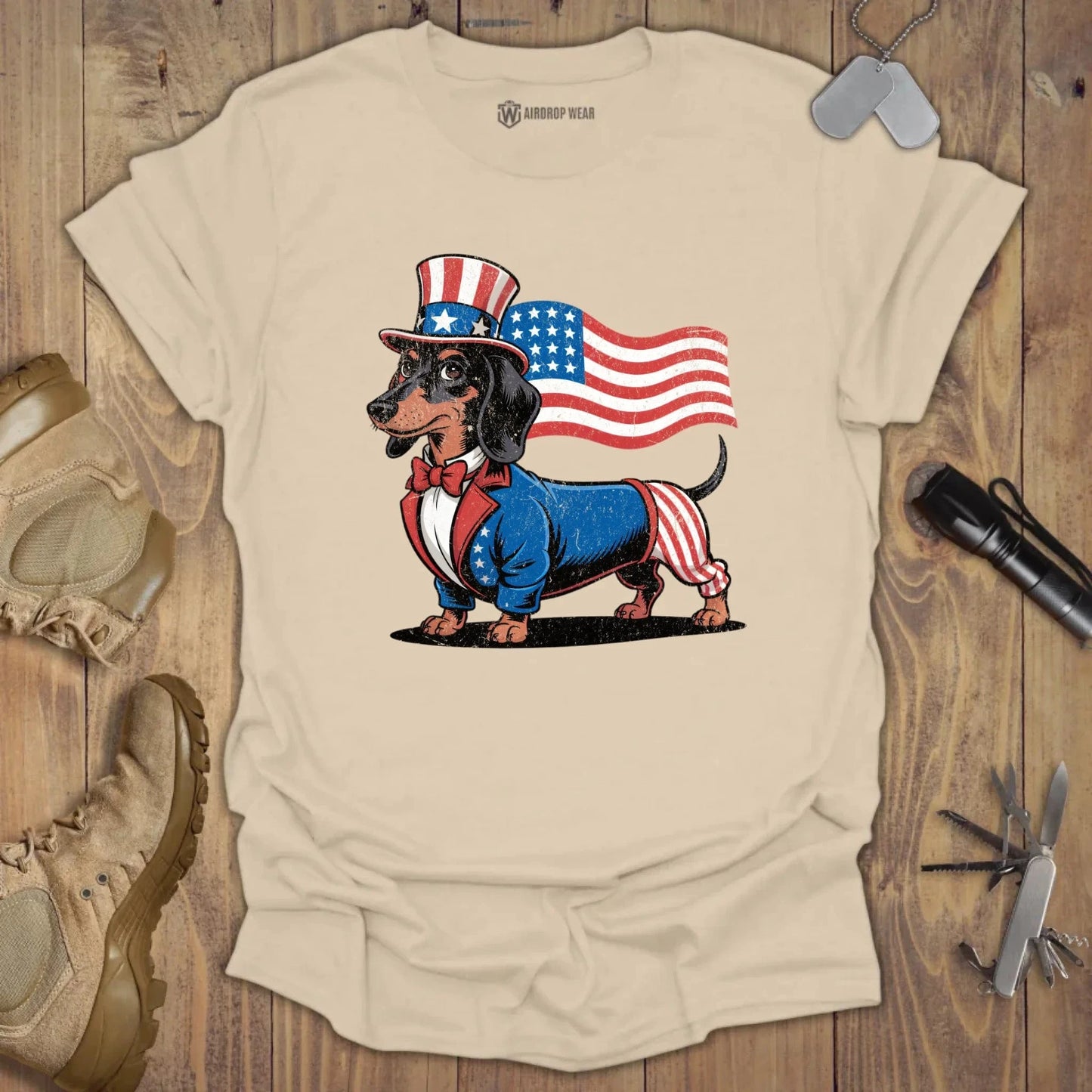 Uncle Dachshund T-shirt Sand
