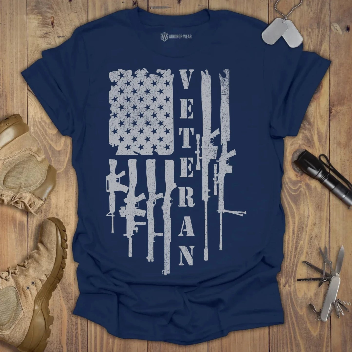 Guns Flag Veteran T-shirt Navy