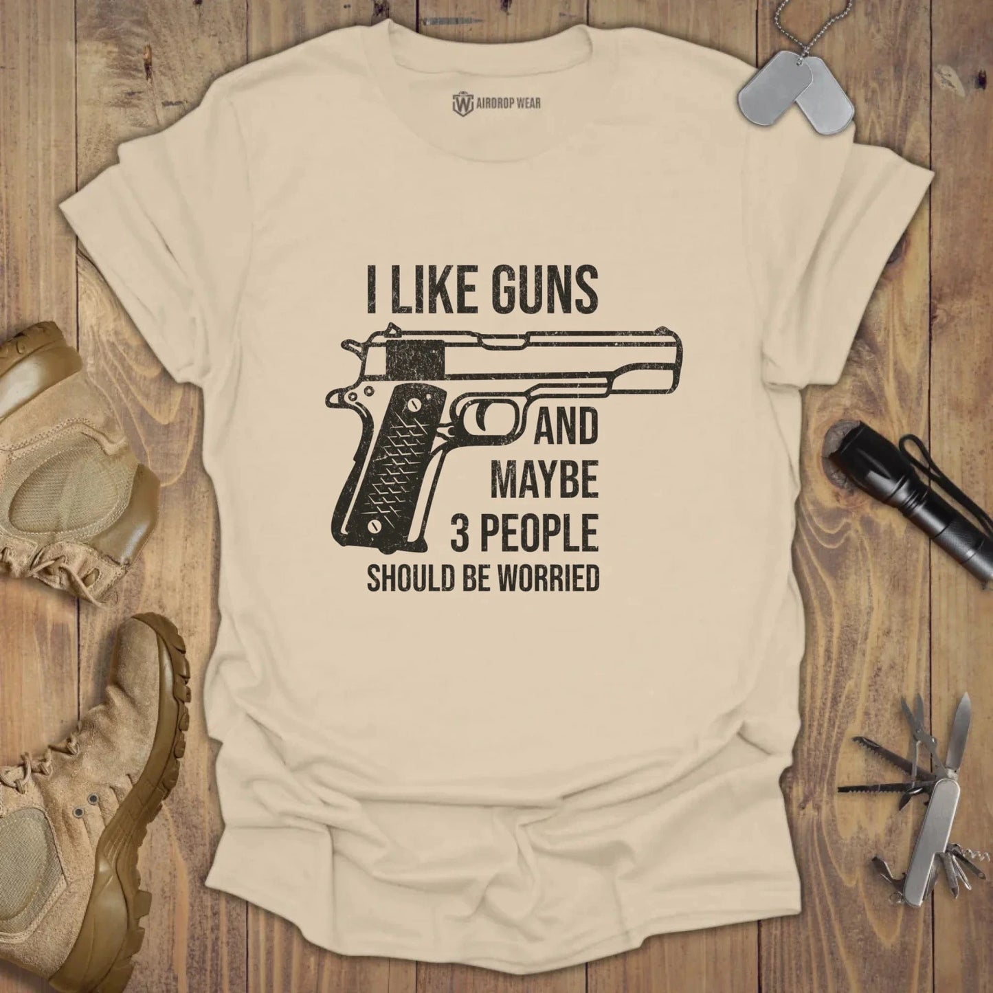 I Like Guns T-shirt Sand