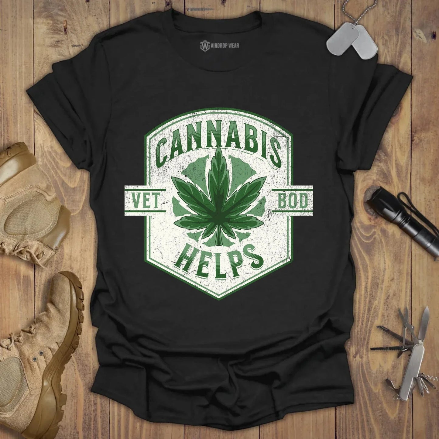 Cannabis Helps T-shirt Black