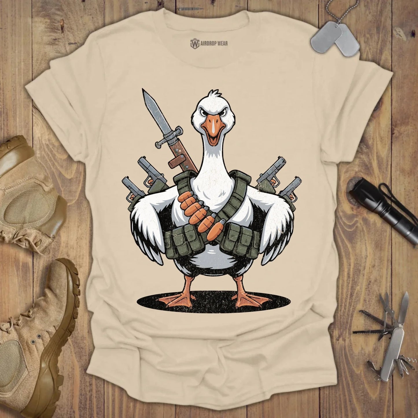 Attack Goose T-shirt Sand